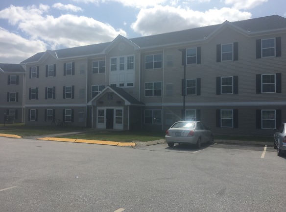 Orchard Trails Apartments - Orono, ME