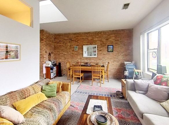 3535 N Southport Ave unit 3 - Chicago, IL