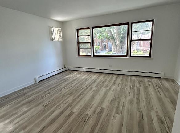 4865 N Kilbourn Ave unit 1 - Chicago, IL