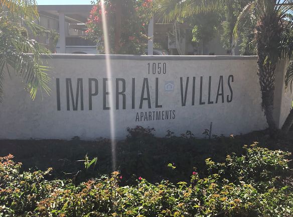 Imperial Villas Apartments - Placentia, CA