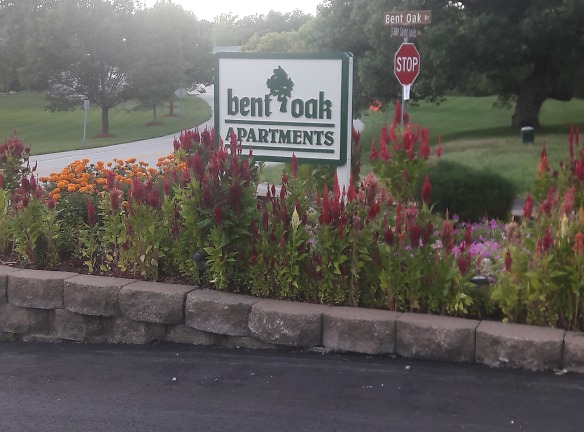 Bent Oak Apartments - Lake Saint Louis, MO