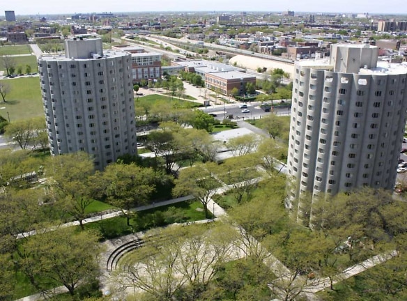 Hilliard Senior Apartments - Chicago, IL