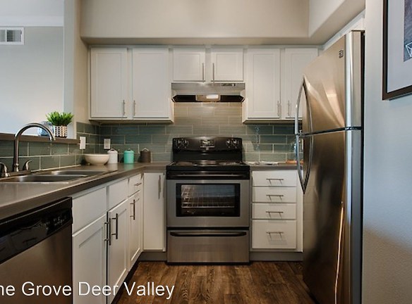 The Grove Deer Valley Apartments - Phoenix, AZ