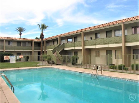 Scottsdale Suites - Scottsdale, AZ