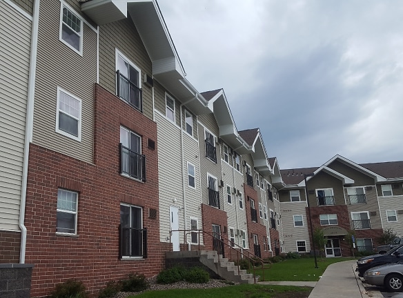 The Meadows Apartments - Rochester, MN