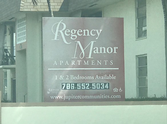 Regency Manor Apartments - Miami, FL