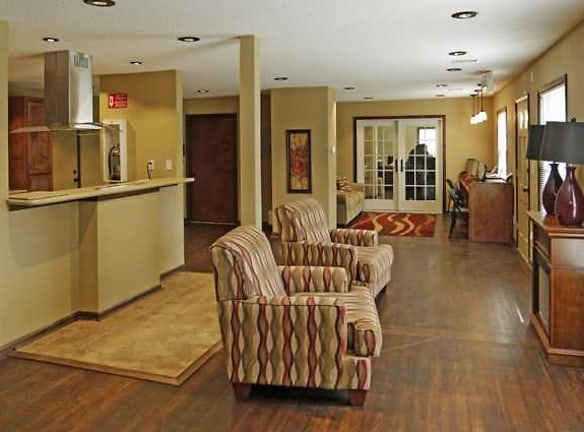 The Residences At Linwood Apartments - Wichita, KS