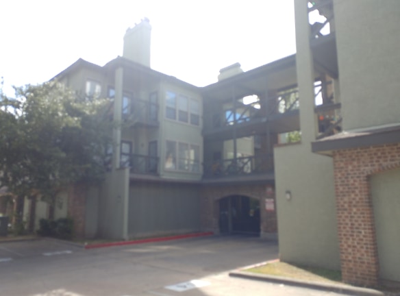 St Thomas Condominiums Apartments - Austin, TX