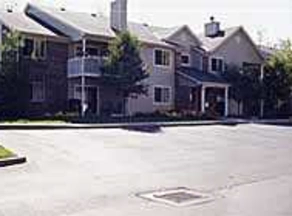 Apartments At Whispering Pines - Batavia, OH