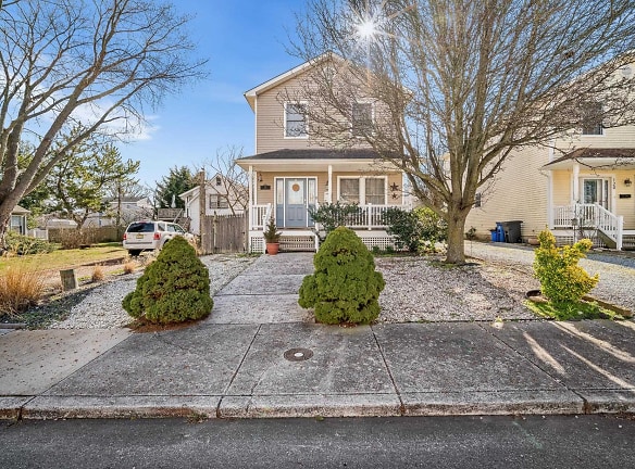 118 Cleveland Ave - Somers Point, NJ