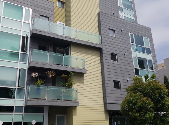 Positano Apartments - Santa Monica, CA