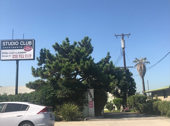 Studio Club Apartments - Pico Rivera, CA