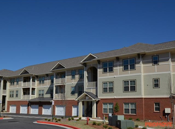 Avonlea Creekside Apartments - Marietta, GA