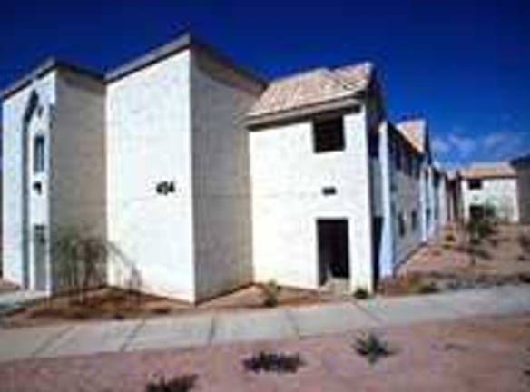 Roeser Senior Village - Phoenix, AZ