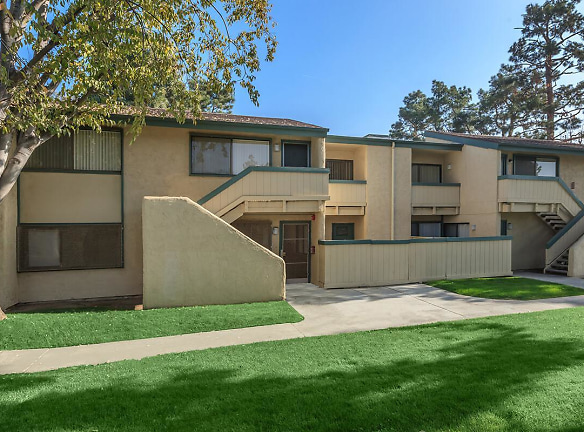Mirage Apartments - Bakersfield, CA