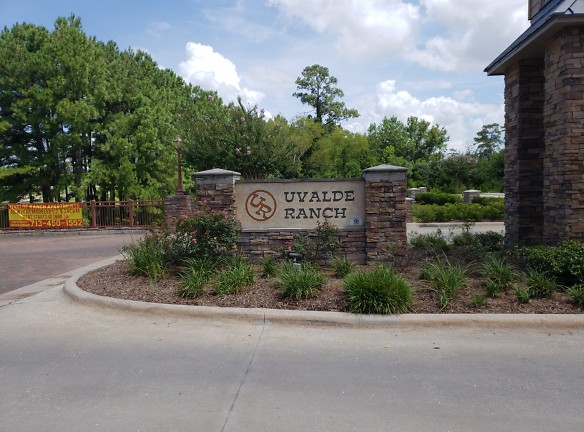 Uvalde Ranch Apartments - Houston, TX