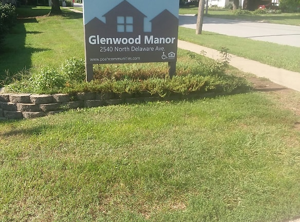 Glenwood Manor Apartments - Springfield, MO