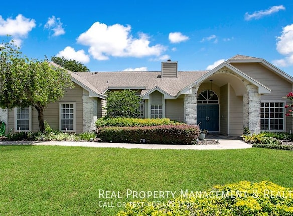 7123 Shady Wood Lane - Orlando, FL