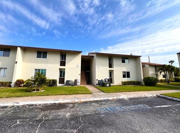 5801 N Atlantic Ave #307 - Cape Canaveral, FL