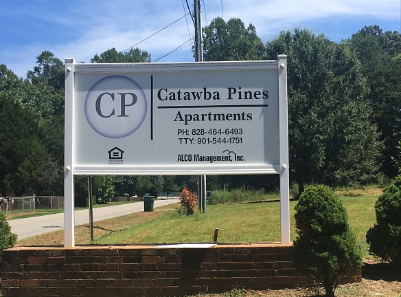 Catawba Pines Apartments - Newton, NC