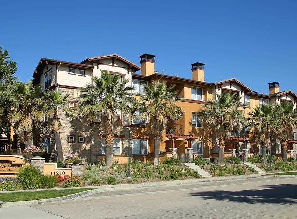 The Reserve At Empire Lakes Apartments - Rancho Cucamonga, CA