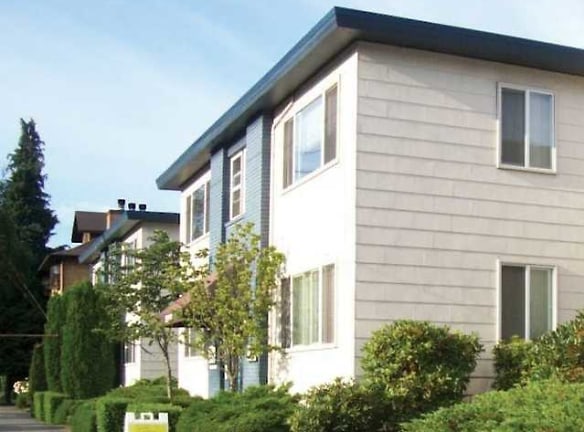 Greenlake South Shore Apartments - Seattle, WA