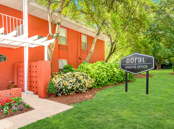 Doral Apartments - Charlotte, NC