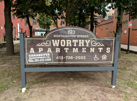 Worthy Apartments - Springfield, MA