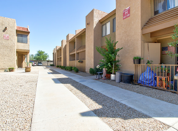 Wind Springs Apartments - Phoenix, AZ