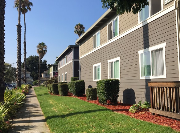Sharmon Palms Apartments - Campbell, CA