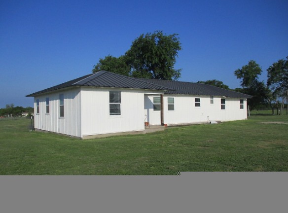 1508 County Rd 697 - Farmersville, TX