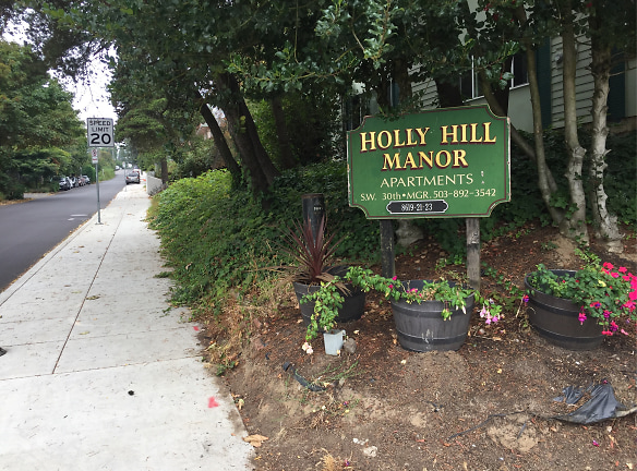 Holly Hill Manor Apartments - Portland, OR