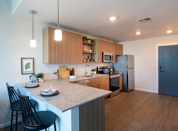The Julian Apartments Orlando, FL Apartments For Rent