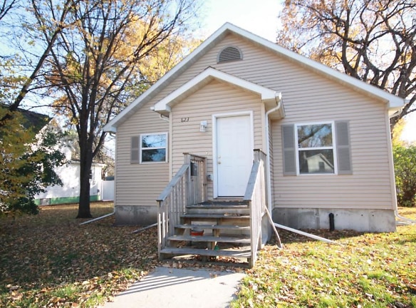 623 5th Ave S - Grand Forks, ND