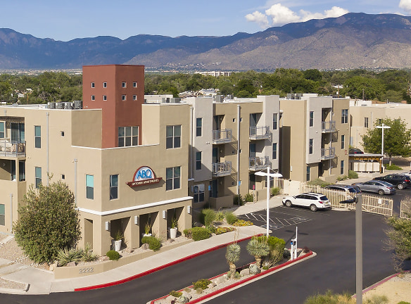 ABQ Uptown Apartments - Albuquerque, NM