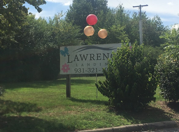 Lawrence Landing Apartments - Lawrenceburg, TN
