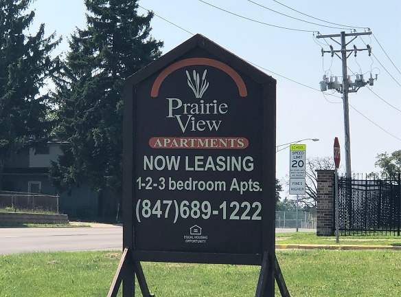 Prairie View Apartments - North Chicago, IL