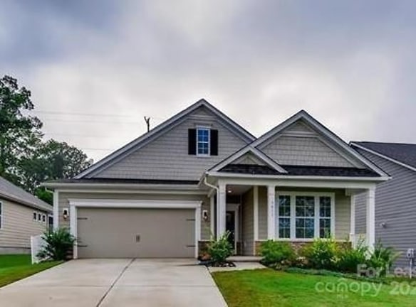 3811 Norman View Dr - Sherrills Ford, NC