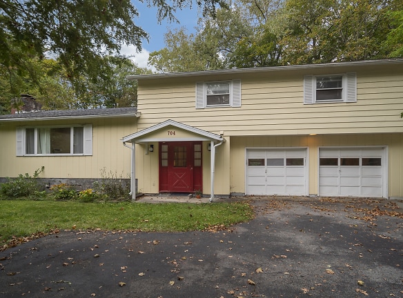 704 Triphammer Rd - Ithaca, NY