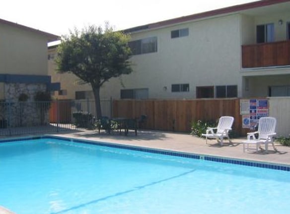 Seabreeze Apartments - Oxnard, CA