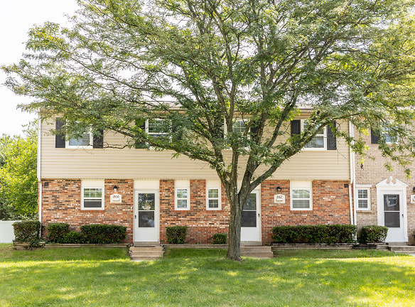 Seven Oaks Townhomes Apartments - Edgewood, MD