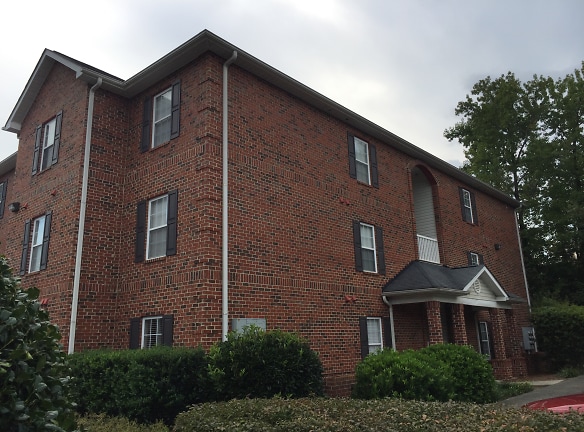Centennial Ridge Village - Student Living Apartments - Raleigh, NC