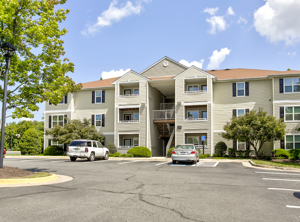 Woodburn Apartments - Manassas, VA