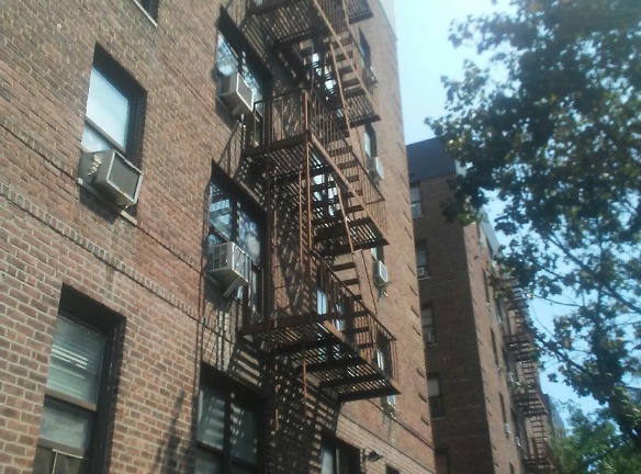 89-25 ELMHURST AVE Apartments - Jackson Heights, NY