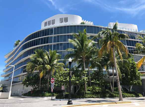 One Ocean Residential-Swimming Pool-Retail-Restaurant Parking Apartments - Miami Beach, FL