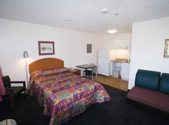 InTown Suites Plus - Kennesaw/Town Center (YTC) - Marietta, GA