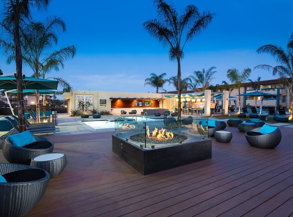 AVA Pacific Beach Apartments - San Diego, CA