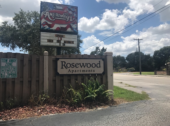 ROSEWOOD Apartments - Tampa, FL