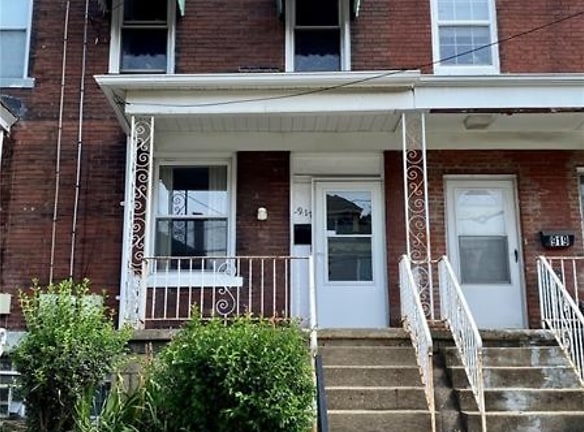 917 Greenfield Ave - Pittsburgh, PA