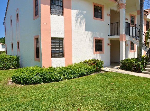 320 Norwood Terrace unit N-113 - Boca Raton, FL